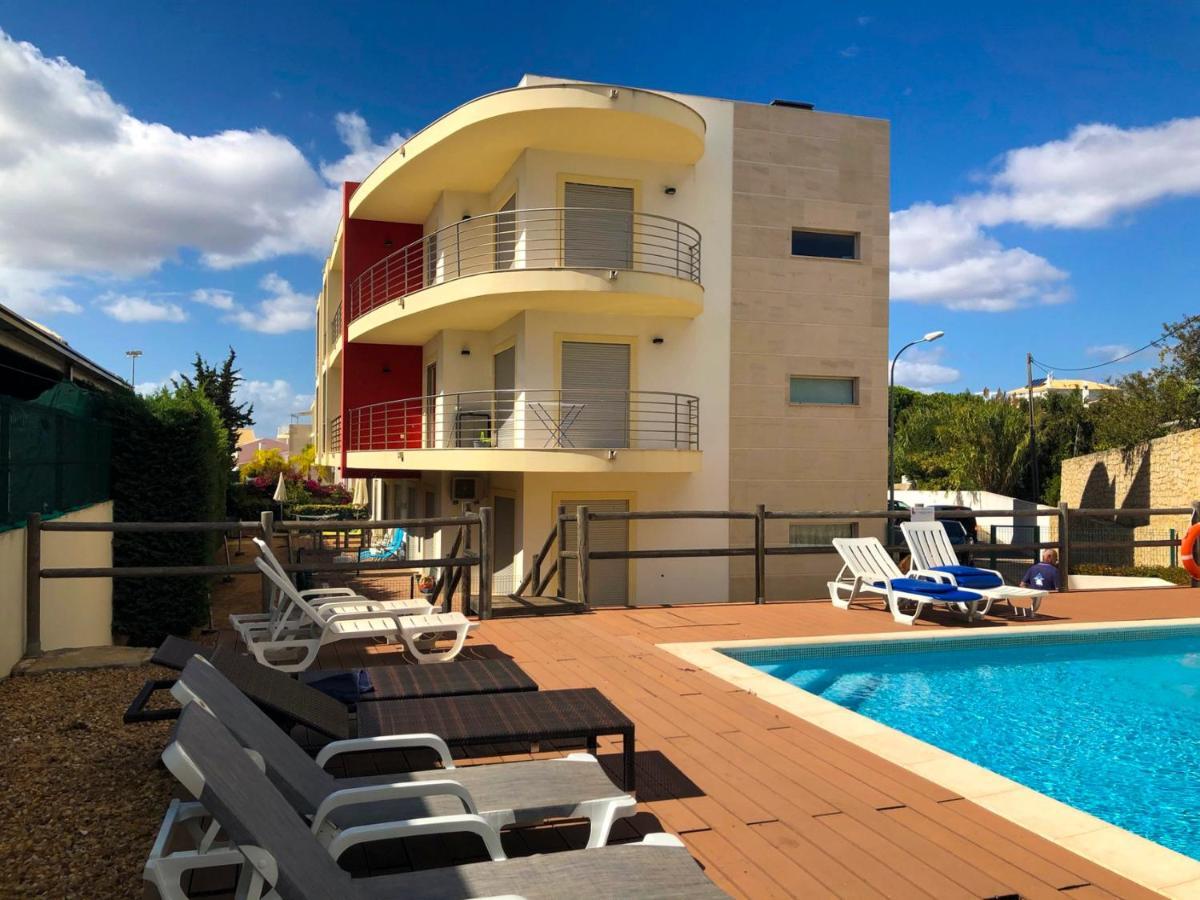 One Bedroom Apartment - Olhos De Gua - Next To The Supermarket Intermarch Olhos de Agua  Luaran gambar